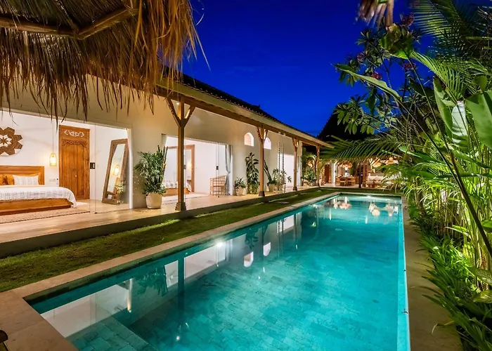 Amaliza - Tropical Escape - 4bdrs In Bingin Villa *